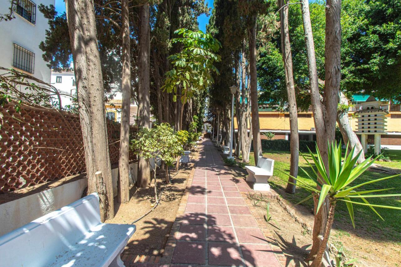 El Rocío en la playa de Cariluela Apartamento Torremolinos Exterior foto